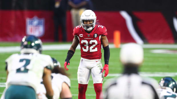 Arizona Cardinals safety Budda Baker (32) against the Philadelphia Eagles at State Farm Stadium.